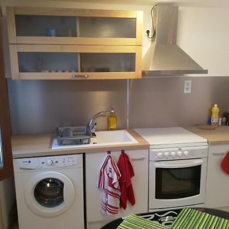 Petite Maisonnette D'Environ 25M2 Tout Confort Oraison Buitenkant foto